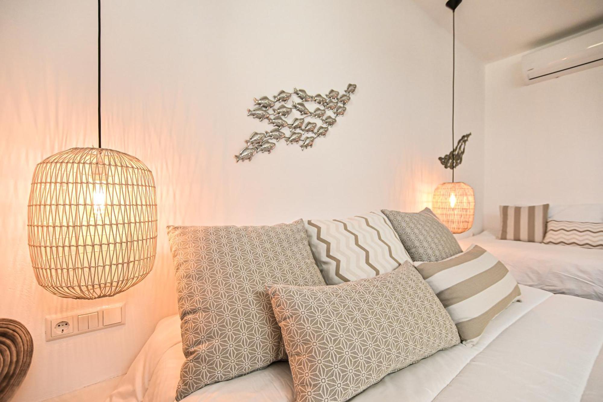 White Cocoon Exclusive Villas Agia Anna  Exterior photo